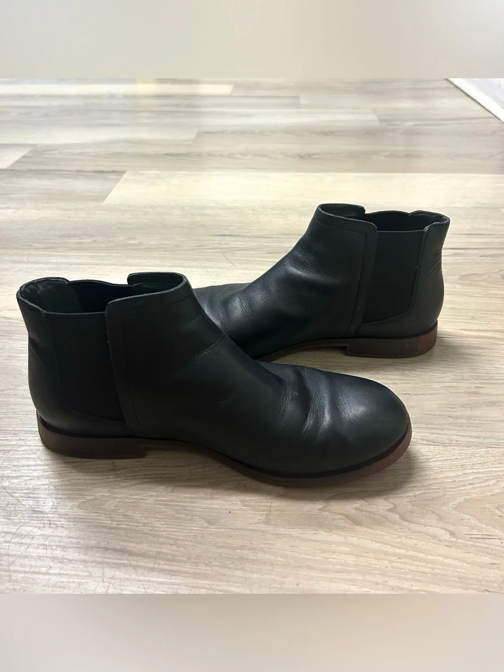 Camper Ankle Boots Bowie Chelsea Black Leather Pull On Flats Women Sz 41 US 10